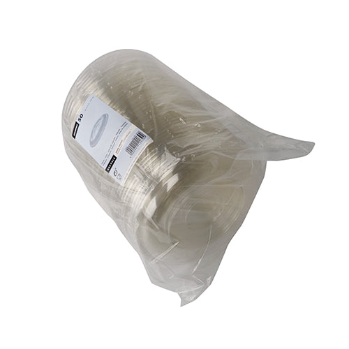Die runden Domdeckel Starpak 50 aus R-PET (Ø 15,5 cm · 2,5 cm klar) werden in recyceltem PET eingeschweißt und mit einem weißen Seitenetikett geliefert – eine umweltfreundliche Verpackungslösung.
