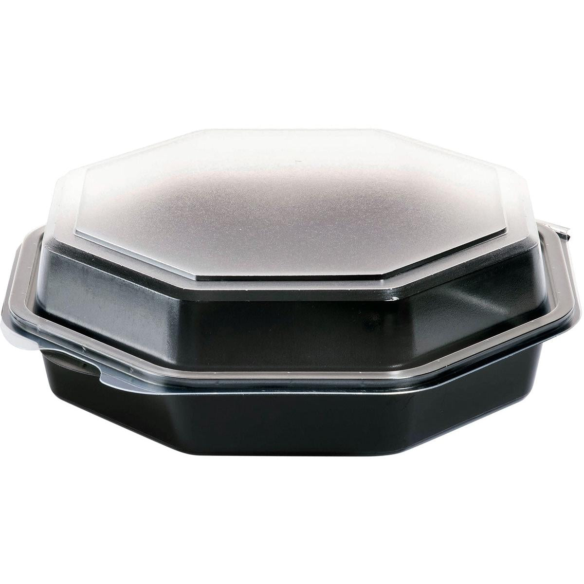 Der Octaview® Schwarz/Transparent PS 190x190x60 Takeout-Container der Duni GmbH, hier geschlossen mit klarem Deckel und schwarzem Boden - ideal für die Lagerung oder Präsentation von Produkten. Verkauft in Packungen mit 270 Stück.