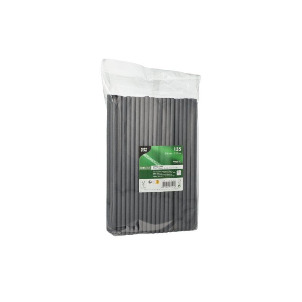Eine Packung mit den umweltfreundlichen schwarzen Trinkhalmen der PAPSTAR GmbH ist in einem durchsichtigen Plastikbeutel verpackt. Das Etikett auf der Vorderseite zeigt Produktdetails und einen Barcode. Diese Packung mit dem Produktnamen „PAPSTAR Shake-Halme Papier Ø 8 mm 25 cm | 135 Stück“ enthält 135 nachhaltige Strohhalme auf einem schlichten weißen Hintergrund.