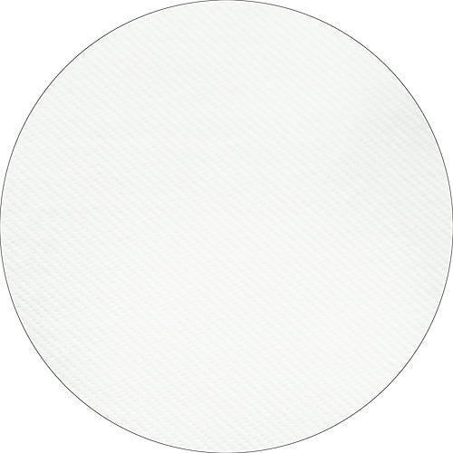 Ein weißes, strukturiertes, kreisförmiges Objekt mit einem subtilen diagonalen Linienmuster, das der Starpak Tischdecke, stoffähnlich Airlaid 20 m x 1,2 m Folie (1 Rolle) von Starpak, vor einem weißen Hintergrund ähnelt.