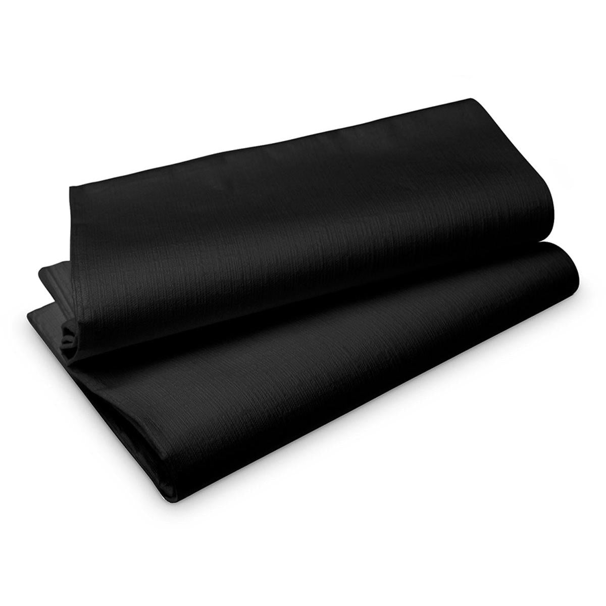 Eine sauber gefaltete Duni GmbH Evolin-Tischdecke 127 x 220 cm in solidem Schwarz wird vor einem weißen Hintergrund präsentiert, der die glatte Oberfläche und die subtile Textur hervorhebt.