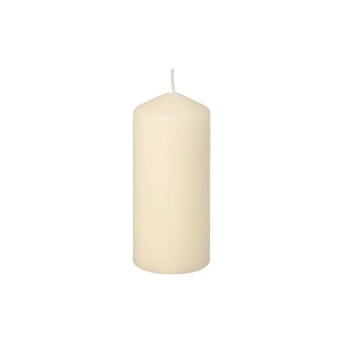 Eine schlichte, unbeleuchtete elfenbeinfarbene Stumpenkerze von Starpak (Starpak 10 Stumpenkerzen Ø 40 mm · 90 mm) steht aufrecht vor einem weißen Hintergrund – ideal für Hochzeiten oder um eine gemütliche Atmosphäre zu schaffen.