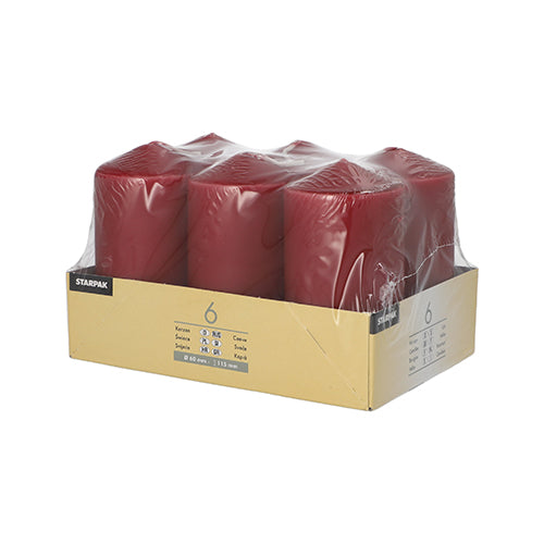 Eine Packung mit sechs Starpak Stumpenkerzen (Ø 60 mm · 115 mm), in durchsichtige Plastikfolie eingewickelt und in einem beschrifteten Kartonhalter mit Produktdetails an der Seite platziert.