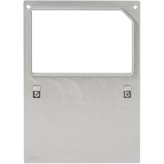 Eine rechteckige Metallplatte für Kassette DF10/20 f. Schale Polardeli rPET 300/500/750ml von Duni GmbH hat ein Fenster mit Ausschnitt oben, zwei Schrauben unten in der Mitte und die Gravur "187028" in der unteren linken Ecke.