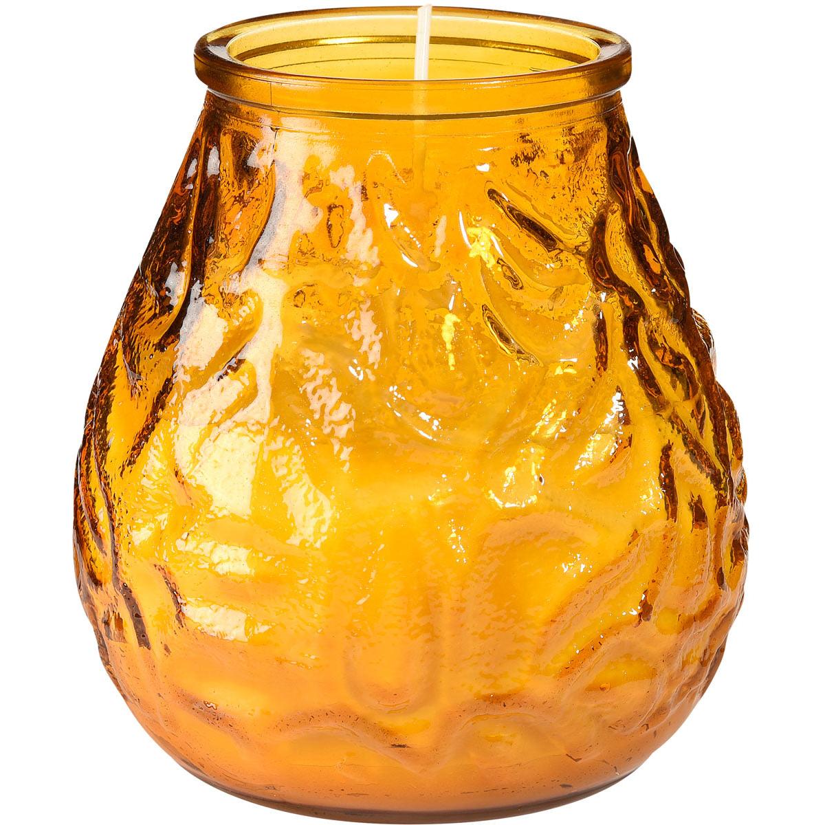 Das gelb-orangefarbene Wachs der Duni GmbH Kerzengläser Venezia (ca. 70h, 100 x 100 mm) passt zum floral gemusterten, strukturierten Glasgefäß mit breitem, sich nach oben hin verjüngendem Boden und sorgt für einen eleganten, stilvollen Look.