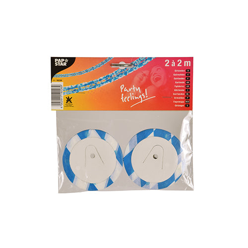 Ein Paket mit zwei blau-weiß gestreiften Papiergirlanden (PAPSTAR GmbH), jeweils gerollt mit weißem Kern und der Aufschrift „Partygefühle!“, misst 2 x 2 Meter. Oben links ist das PAPSTAR-Logo abgebildet.