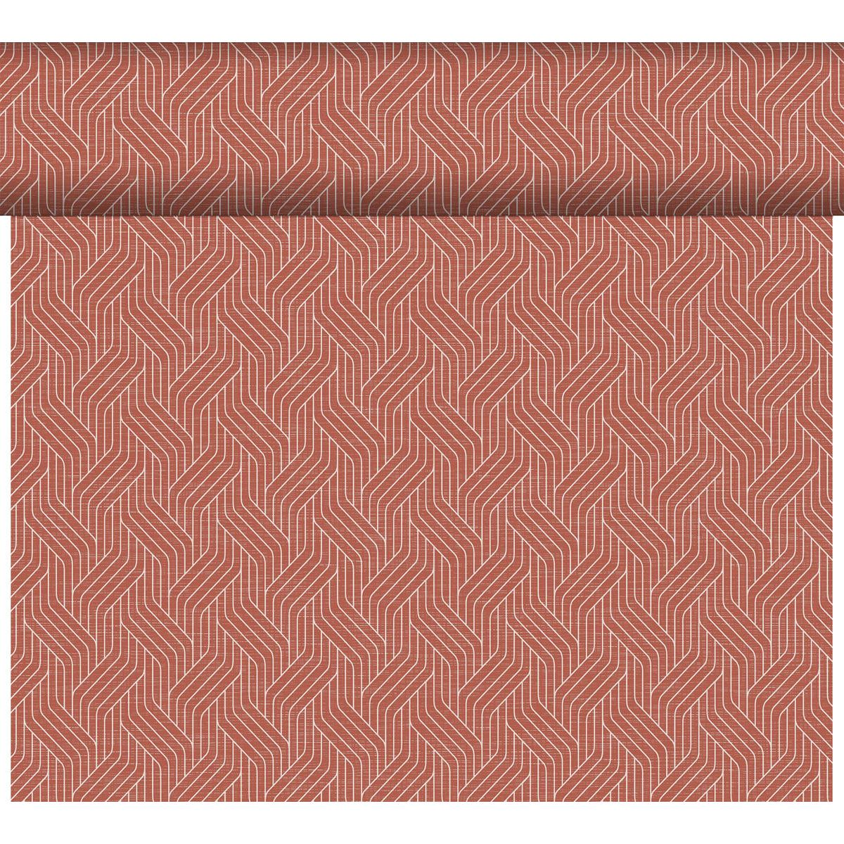 Der Dunicel-Tischläufer Tête-à-Tête der Duni GmbH (24 m × 0,4 m, 20 Abschnitte) zeigt ein geometrisches, weißes, ineinandergreifendes Linienmuster auf gedämpftem Rotbraun, ideal für eine stilvolle Tischdekoration oder kreative Inspiration.
