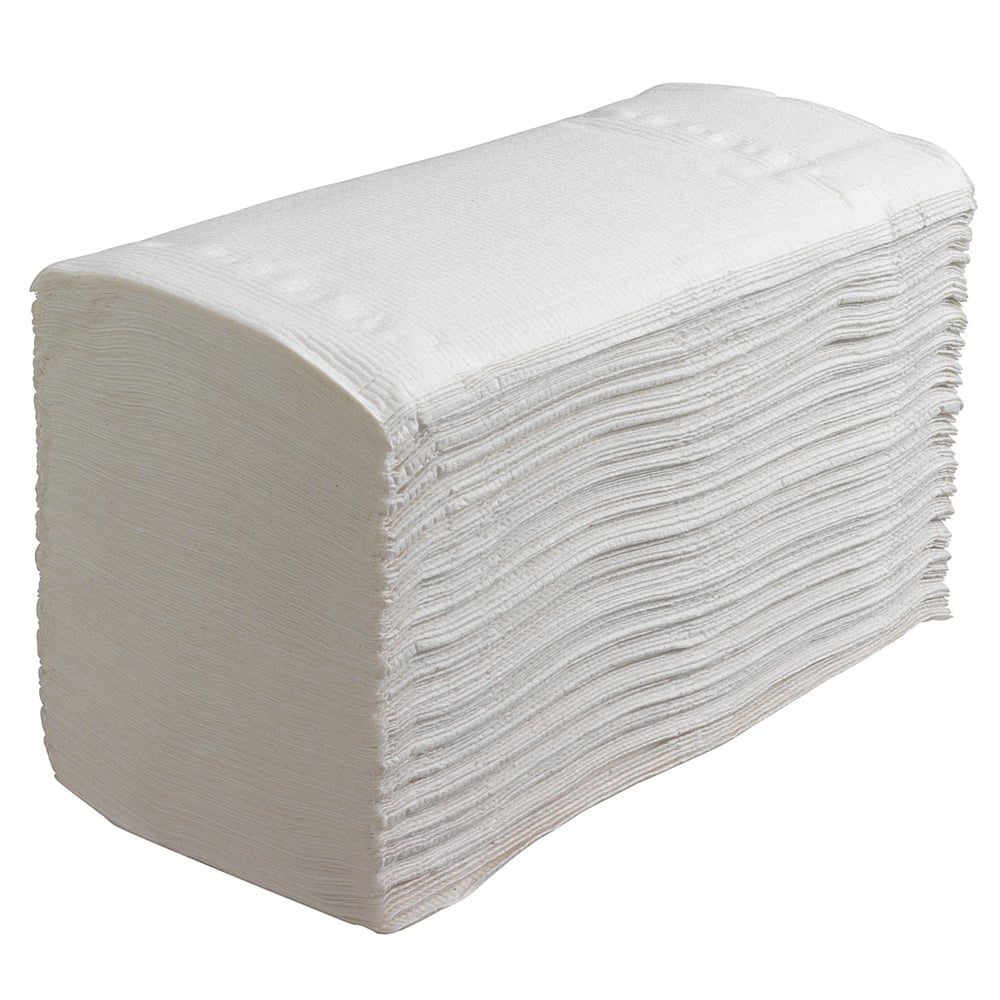 Ein großer Stapel Scott® CONTROL™ Falthandtücher - Weiß (15 Clips x 212 Blatt) von Kimberly-Clark GmbH ist übersichtlich vor einem weißen Hintergrund angeordnet, ideal zum hygienischen Händetrocknen.