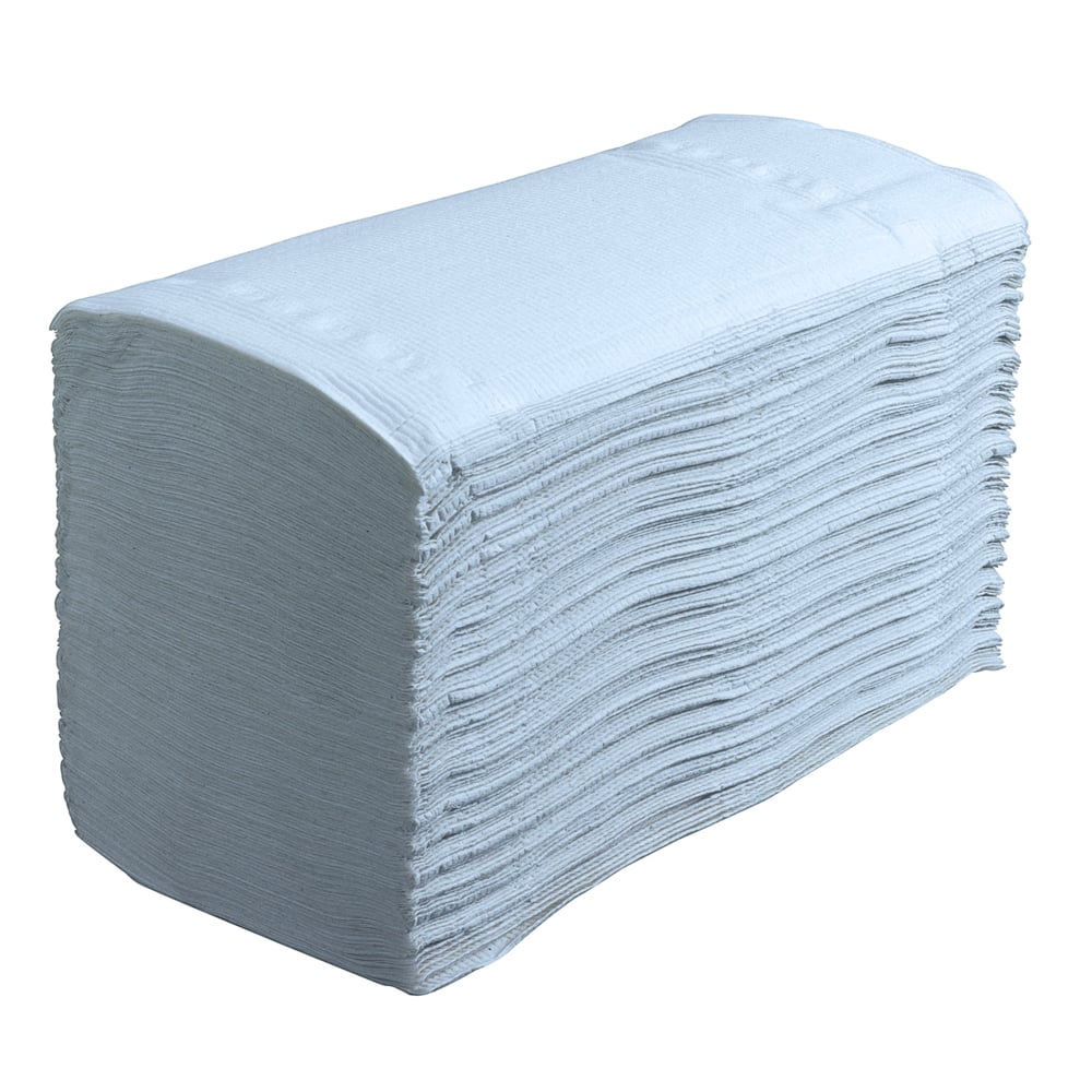 Ein Stapel sauber gefalteter, rechteckiger, hellblauer Scott® Control™ Falthandtücher der Kimberly-Clark GmbH (Interfold, 15 x 240 Blatt) ist vor weißem Hintergrund zu einem ordentlichen Block zusammengefasst.