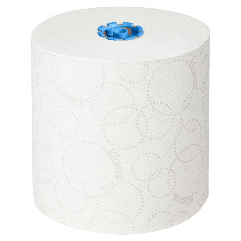 Ein einzelnes Kleenex® Ultra™ Rollenhandtücher E-roll Large, 2-lagig, weiß mit dezent gepunkteten Kreisen und blauem Kern von Kimberly-Clark GmbH steht aufrecht auf einem einfarbigen Hintergrund und bietet eine hygienische Handtuchlösung für den täglichen Gebrauch.