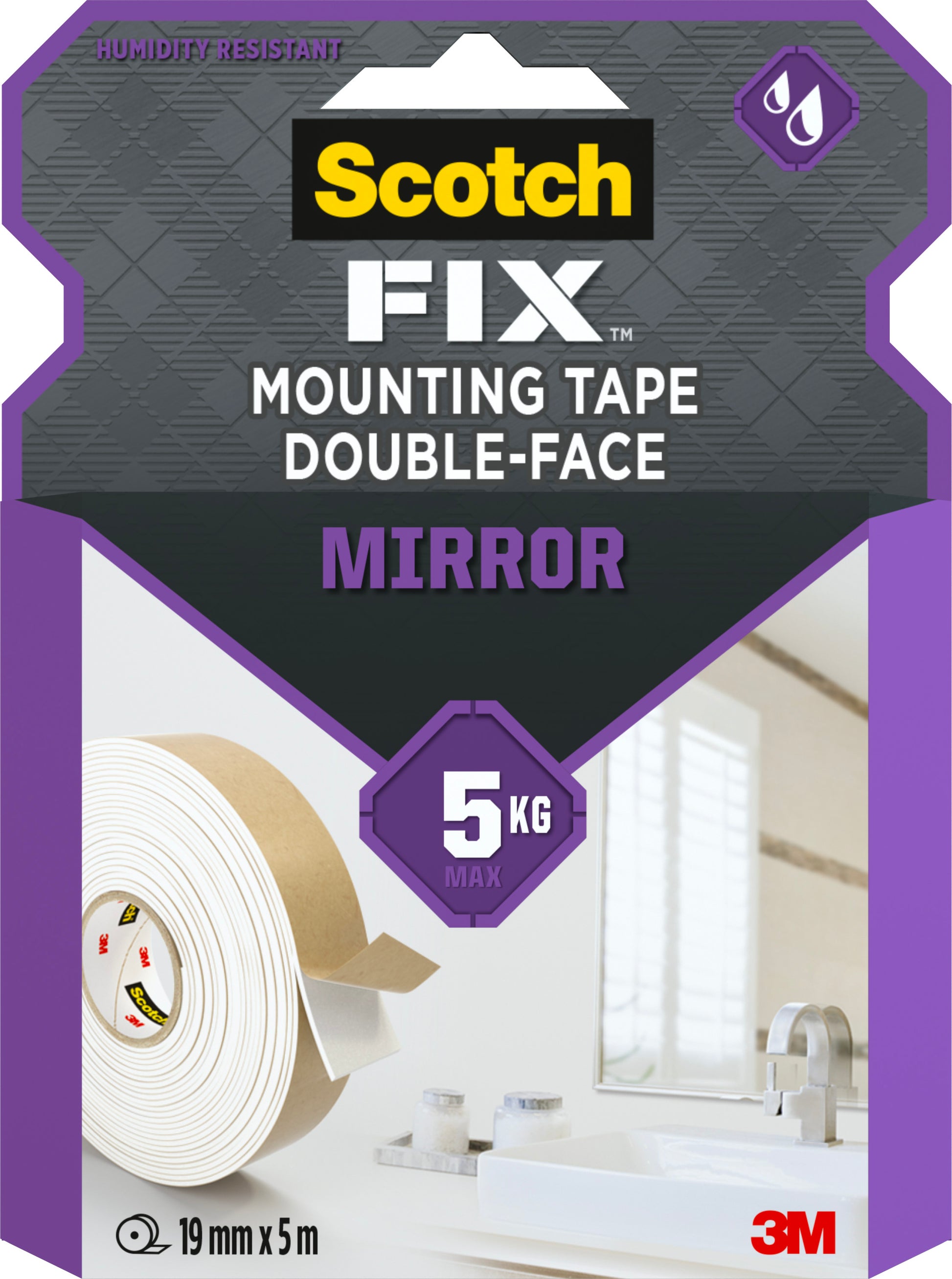 Die violette Verpackung des Scotch-FIX™ Spiegelmontagebandes 4496W (3M Deutschland GmbH) zeigt, wie es einen Spiegel über einem Waschbecken hält. Es ist feuchtigkeitsbeständig, trägt bis zu 5 kg und misst 19 mm x 5 m - ideal für die Montage von Spiegeln.