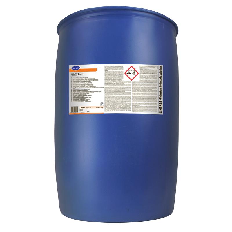 Ein großes blaues 20-Liter-Kunststofffass mit Clax Profi 36A1 von Diversey Deutschland GmbH & Co. OHG, Alleinwaschmittel für Weichwasser und leicht bis mittel verschmutzte Textilien, mit Gefahrensymbol, steht aufrecht auf weißem Hintergrund.