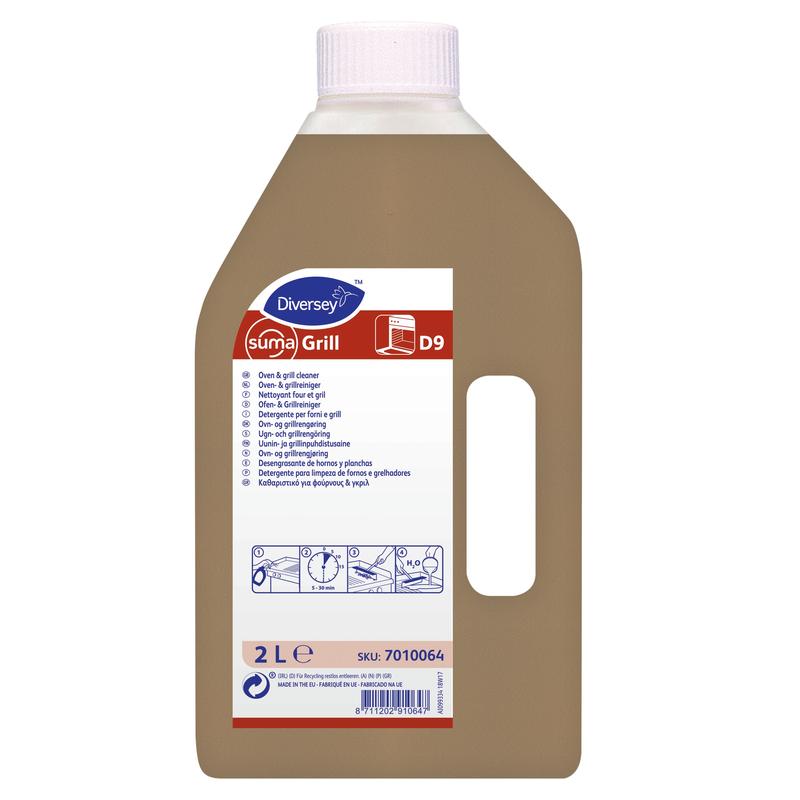 Eine 2-Liter-Plastikflasche Suma Grill D9 Ofen- und Grillreiniger von Diversey Deutschland GmbH & Co. OHG, mit weißem Deckel und einem Etikett mit Produktinformationen, Anweisungen, Anwendungsdiagrammen und Hinweisen zur effektiven Fettentfernung.