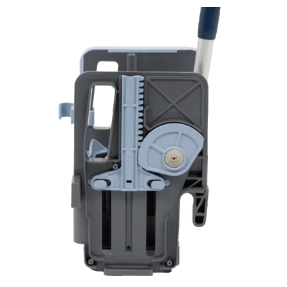 Nahaufnahme eines Vileda Professional Vertikalpresse-Geräts aus grauem und blauem Kunststoff von Vileda GmbH mit Rad und Griff. Dieser Mechanismus umfasst Zahnräder und Hebel und besteht aus strapazierfähigem Polypropylen, was darauf hindeutet, dass es sich um Teil eines größeren mechanischen oder Reinigungsgeräts handelt. Seine Abmessungen betragen 23 x 23 x 32 cm.