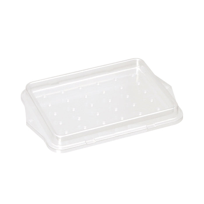 Der TASKI Vorbereitungssieb für Moppbox 25 cm von Diversey Deutschland GmbH & Co. OHG (7517253) ist ein klarer, rechteckiger Deckel mit erhabenen Erhebungen, passend zur Moppbox 25, und ist ideal für die professionelle Reinigung. Abgebildet auf weißem Hintergrund.