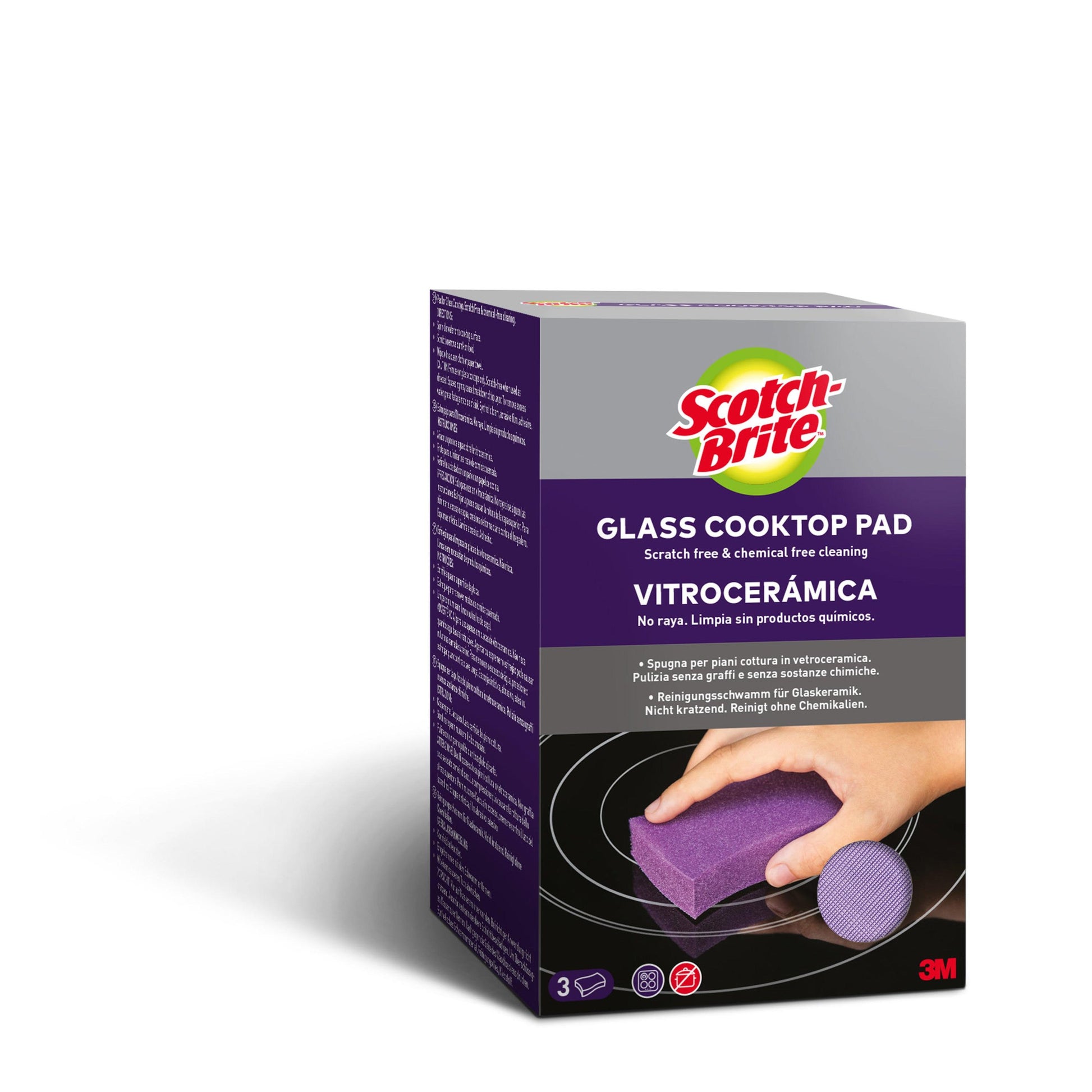 Eine Packung mit 3 Scotch-Brite™ Glaskeramik-Reinigungsschwämmen von 3M Deutschland GmbH zeigt Produktname, Anwendungshinweise und ein Bild einer Hand, die Glaskeramikflächen mit einem lilafarbenen Schwamm reinigt. Verpackung in Lila und Grau.