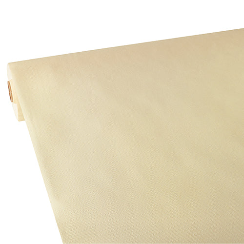 Eine Rolle Starpak Tischdecke, stoffähnlich, Vlies "soft selection plus" in hellbeige wird auf einer ebenen Fläche teilweise ausgerollt und zeigt ihre glatte, leicht strukturierte Oberfläche.