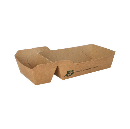 Ein braunes, rechteckiges PAPSTAR 80 Pommes-Frites-Tablett „pure“ aus Pappe, 2-geteilt mit schrägem Rand und „100% Fair“-Aufdruck der PAPSTAR GmbH, auf weißem Hintergrund.