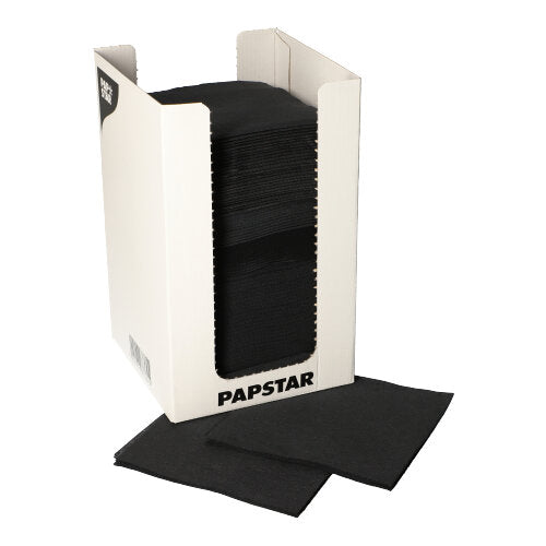 In einem weißen Spenderkarton mit der Aufschrift „PAPSTAR GmbH“ befinden sich 100 schwarze PAPSTAR Servietten, 2-lagig „PUNTO“ 1/4-Falz (20x20 cm), wobei außen einige Servietten elegant präsentiert sind.