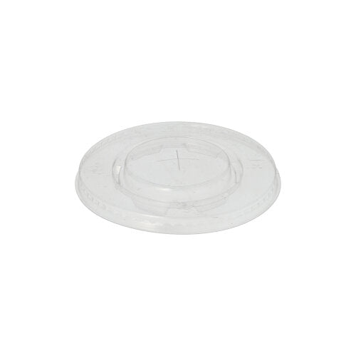 Der PAPSTAR 100 Deckel, PLA "pure" rund Ø 9,5 cm glasklar mit Kreuzschlitz der PAPSTAR GmbH ist ein klarer, runder PLA-Deckel mit erhabener Mitte und Kreuzschlitz, abgebildet vor einem schlichten weißen Hintergrund.