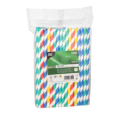 Eine durchsichtige Packung mit 100 PAPSTAR 100 Shake-Halme, Papier Ø 8 mm von PAPSTAR GmbH, mit diagonalen roten, blauen, grünen und gelben Streifen. Das Etikett zeigt Produktangaben und Umweltzeichen für FSC-zertifizierte Materialien.