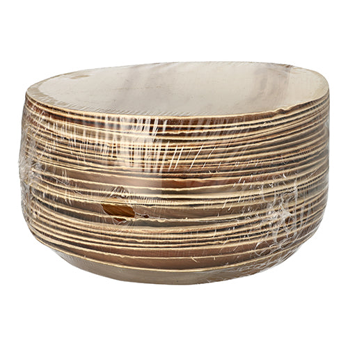 Ein Karton mit 25 runden PAPSTAR Palmblatt-Tellern „pure“ (Ø 23 cm, 2,5 cm) aus umweltfreundlichem Material, biologisch abbaubar, von PAPSTAR GmbH – in Klarsichtfolie verpackt, auf weißem Hintergrund platziert.