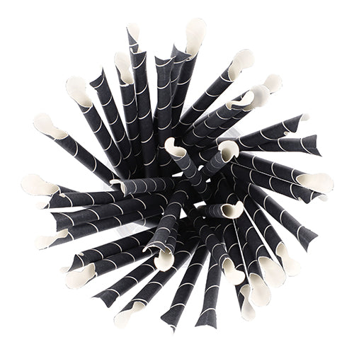 Eine Draufsicht auf die PAPSTAR 100 Trinkhalme mit Löffel der PAPSTAR GmbH – schwarze Papiertrinkhalme mit weißen Spiralen, Ø 8 mm und 20 cm, kreisförmig gebündelt mit der Öffnung nach oben.