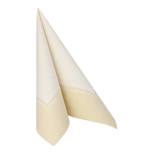Die cremefarbene, 1/4-fach gefaltete Serviette PAPSTAR 50 Servietten "ROYAL Collection" (40 x 40 cm, champagner) der PAPSTAR GmbH steht aufrecht auf weißem Grund mit hellgelber Umrandung.