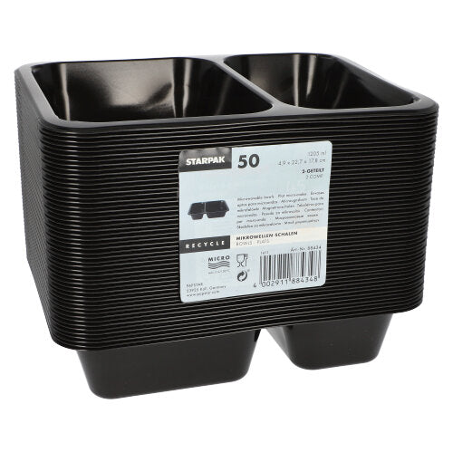 Ein Stapel schwarzer rechteckiger Starpak 50 Mikrowellenschalen, PP-Lebensmittelbehälter von Starpak, beschriftet mit einem Barcode und Recyclingsymbolen. Die Mehrwegbehälter sind in zwei Reihen verschachtelt.