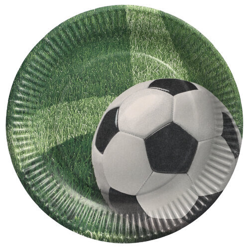 Die PAPSTAR 10 Teller, Pappe rund Ø 23 cm der PAPSTAR GmbH, sind ideale Einwegteller für Partys mit einem schwarz-weißen Fußball auf grünem Gras und geriffelten Rändern für eine sportliche Note.
