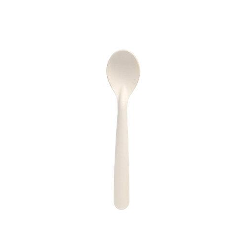 Ein PAPSTAR 50 Kaffeelöffel, Papier "pure" 14,5 cm weiss der PAPSTAR GmbH steht zentriert auf weißem Grund. Der schlichte weiße Löffel bietet eine nachhaltige Alternative für den täglichen Gebrauch und wird in einer Faltschachtel zu 50 Stück geliefert.