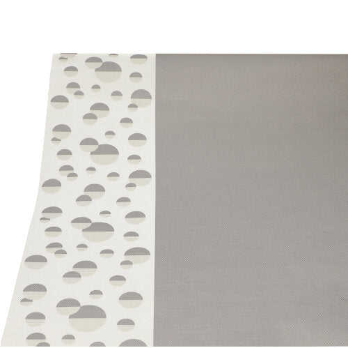 Die PAPSTAR Tischdecke (Papier, 3 m x 1,2 m) von PAPSTAR GmbH ist rechteckig, hat eine hellgraue Fläche mit weißem Rand und unterschiedlich großen grauen Kreisen auf weißem Hintergrund.