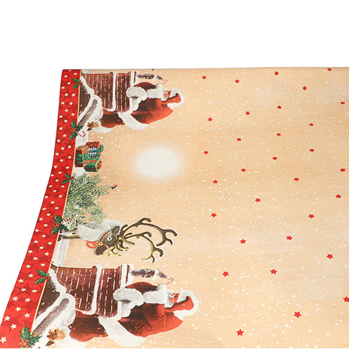 Die Tischdecke (Papier, 3 m x 1,2 m) der PAPSTAR GmbH verfügt über ein weihnachtliches Design mit Weihnachtsmann, Rentieren, Schornsteinen am Rand und einem beigen Hintergrund mit roten Sternen und Schneefall – perfekt für eine elegante Festdekoration.