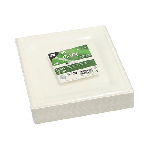Eine Packung PAPSTAR 50 Teller, Zuckerrohr „pure“ von PAPSTAR GmbH mit grün-weißem Etikett, kompostierbar und aus nachhaltigen, natürlichen Materialien gefertigt.