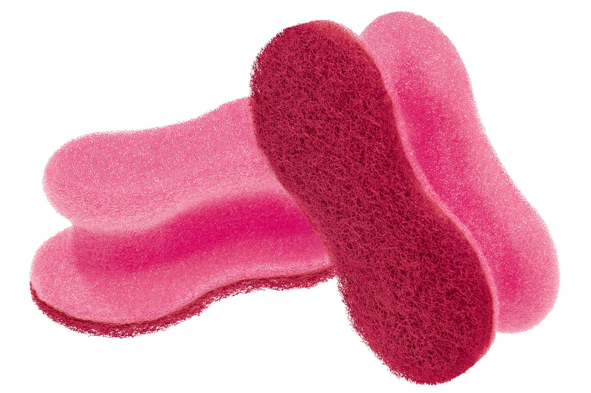Zwei gebogene Scotch-Brite® Delicate Color Comfort kratzfreie Reinigungsschwämme von 3M Deutschland GmbH, in den Farben rosa und rot, sind vor einem weißen Hintergrund aufeinander gestapelt. Jede Packung enthält 2 Stück.