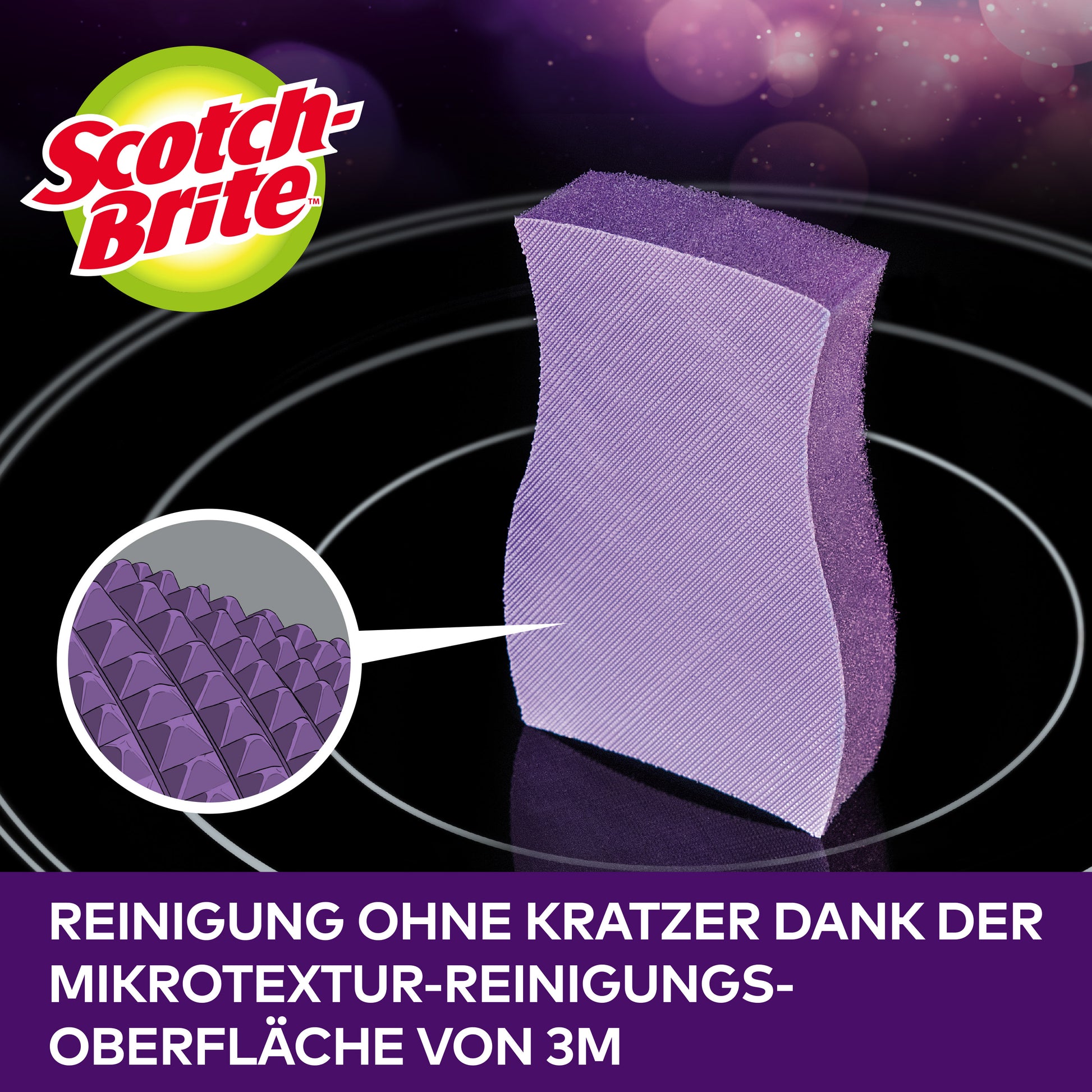 Ein Scotch-Brite™ Glaskeramik-Reinigungsschwamm von 3M Deutschland GmbH wird gezeigt, inklusive Nahaufnahme der Microtex-Oberfläche. Der Text auf Deutsch betont kratzfreies Reinigen durch die spezielle 3M Microtexture. Die Packung enthält 3 Schwämme.