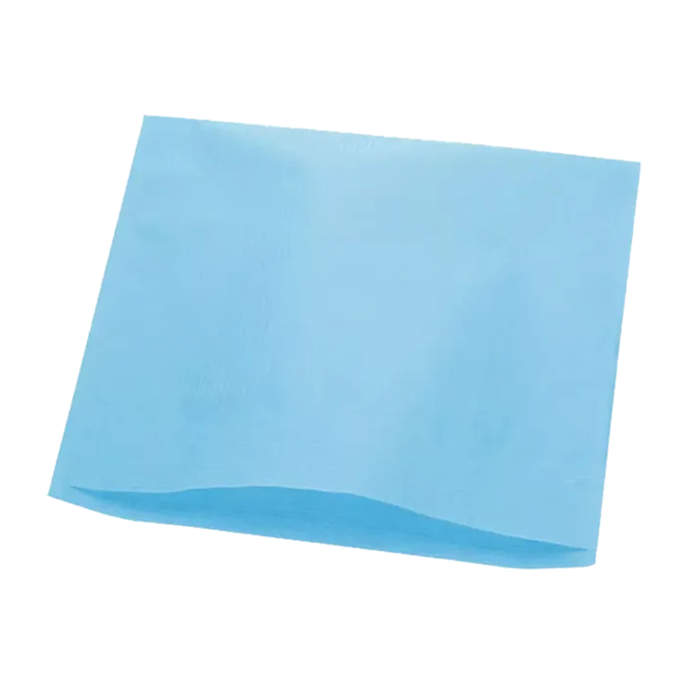 Ein blaues Zahnarztlätzchen aus Papiermaterial mit rechteckiger Form und strukturierter Oberfläche, perfekt für den Einsatz mit zahnmedizinischen Behandlungsstühlen. Das Lätzchen der AMPri Handelsgesellschaft mbH wird üblicherweise in Zahnarztpraxen zum Schutz der Kleidung während der Behandlung verwendet. Es ist aufgefaltet und liegt flach.