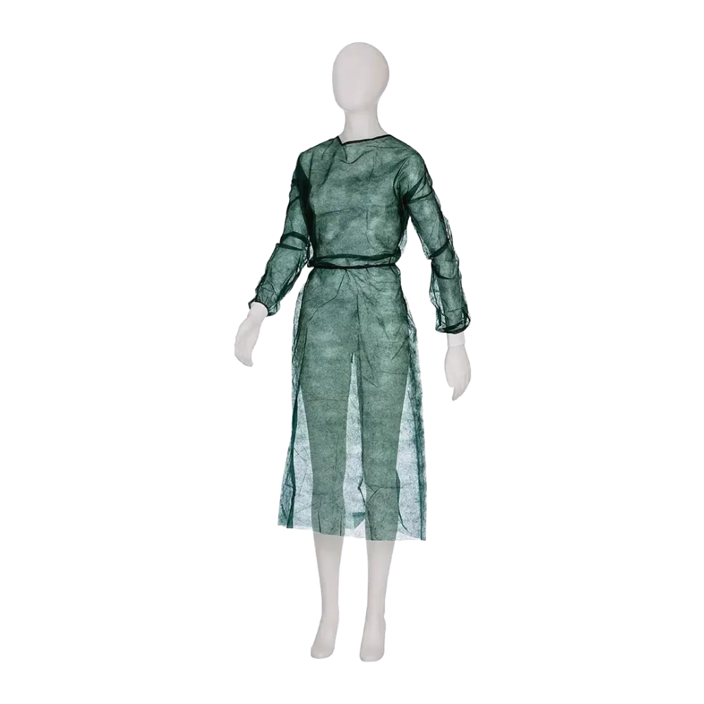 Eine weiße Schaufensterpuppe trägt ein langes, durchsichtiges Kleid namens AMPri MED-COMFORT PP Einweg-Besucherkittel zum Binden mit Trikotbündchen. Dieses dunkelgrüne Kleidungsstück aus leichtem Polypropylen hat lange Ärmel und eine lockere Passform, die bis über die Knie reicht. Die Schaufensterpuppe steht vor einem schlichten weißen Hintergrund.