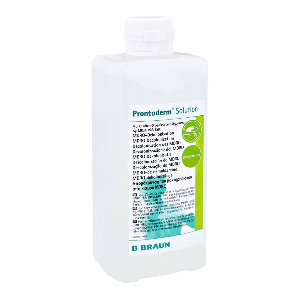 Das Bild zeigt eine Flasche B.Braun Prontoderm® Lösung zur MRE-Dekolonisation von Haut und Schleimhaut von B. Braun Deutschland GmbH & Co. KG und betont deren Zweck bei der MRE-Dekolonisation. Die weiße Flasche ist mit einem grün-weißen Etikett mit mehrsprachigem Text versehen, das die antimikrobielle Barrierewirkung und Hautverträglichkeit hervorhebt.