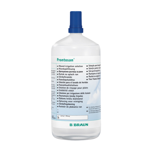 Die B. Braun Prontosan® Wundspüllösung ist eine große, durchsichtige Plastikflasche mit blauem Verschluss, die eine effektive Wundheilung unterstützen soll. Das Etikett enthält Anweisungen und Einzelheiten in mehreren Sprachen, während die Marke B. Braun Deutschland GmbH & Co. KG deutlich sichtbar auf der Unterseite zu sehen ist.