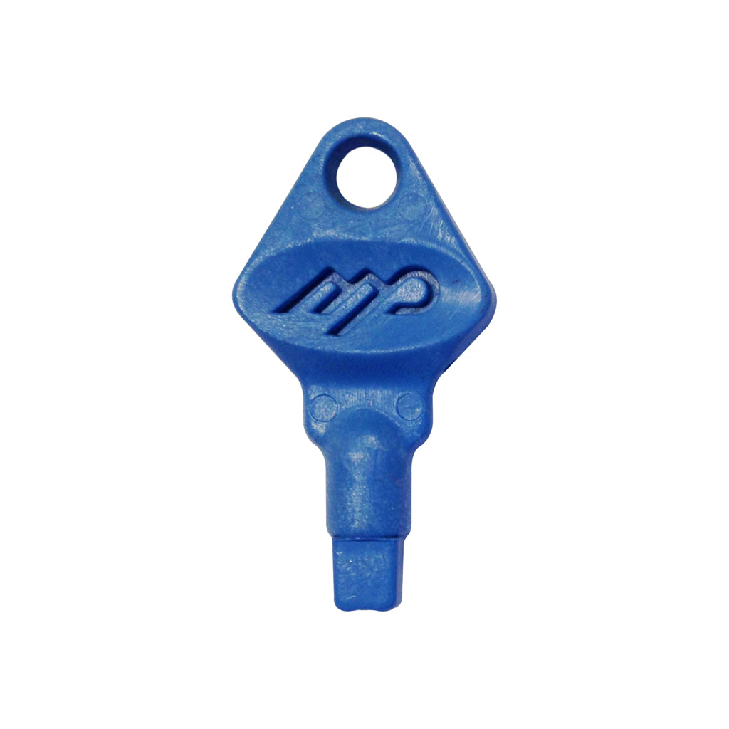 Der Soft Care L1000 Schlüssel von Diversey Deutschland GmbH & Co. OHG ist ein blauer Kunststoffschlüssel für Spender D1228764, mit rundem Loch, MP-Logo und rechteckigem Bit. Verkauft als 10 Stück Packung (Schlüssel für Spender D1228764). Abgebildet auf weißem Hintergrund.