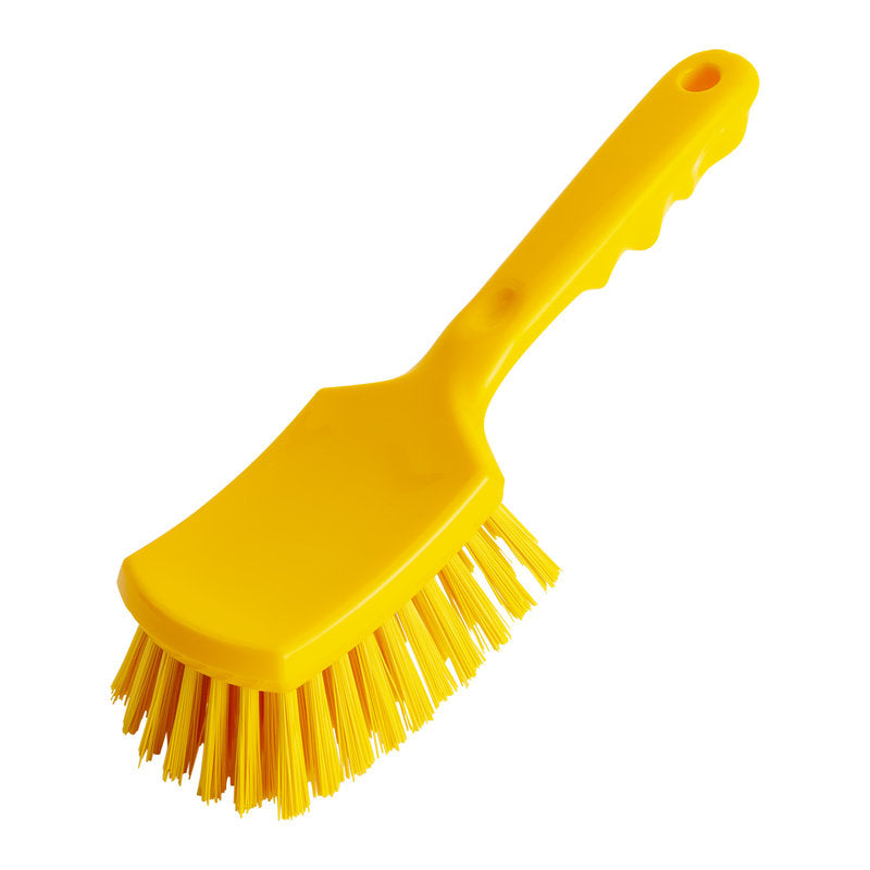 Die Haug Bürsten KG Haug Stielbürste mit kurzem Griff (260 x 72 x 55 mm) ist eine gelbe Hygienebürste mit steifen Borsten und gebogenem ergonomischem Griff, ideal für den professionellen Einsatz in der Lebensmittelindustrie; abgebildet auf weißem Hintergrund.