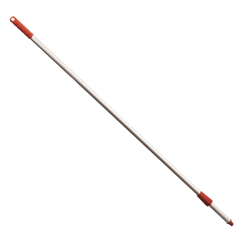 Eine lange, silberne Haug Bürsten KG METAL DETECT ALUSTIEL,1450MM OXIDROTE KAPPE+ÜWM Stange mit roten Griffen, konzipiert für die Befestigung von Reinigungszubehör; kompatibel mit ø25mm Werkzeugen.