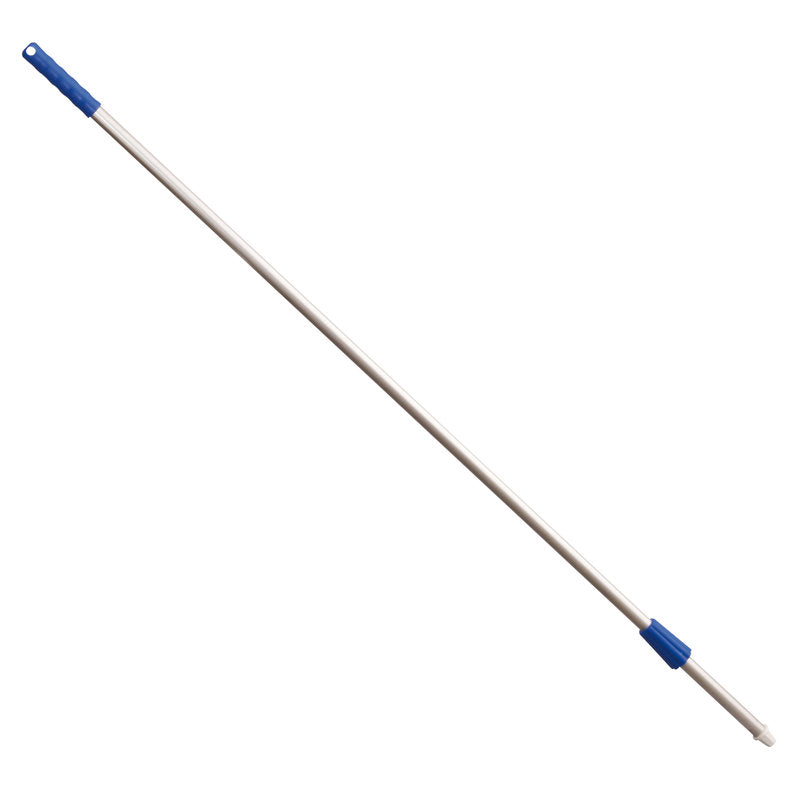 Die Haug Bürsten KG ALUSTIEL ist eine 1400 mm lange, leichte Aluminium-Teleskopstange (ø22 mm, Wandstärke 1 mm) mit einem blauen Kunststoffgriff und einem Verbindungsstück, ideal für Reinigungswerkzeuge.