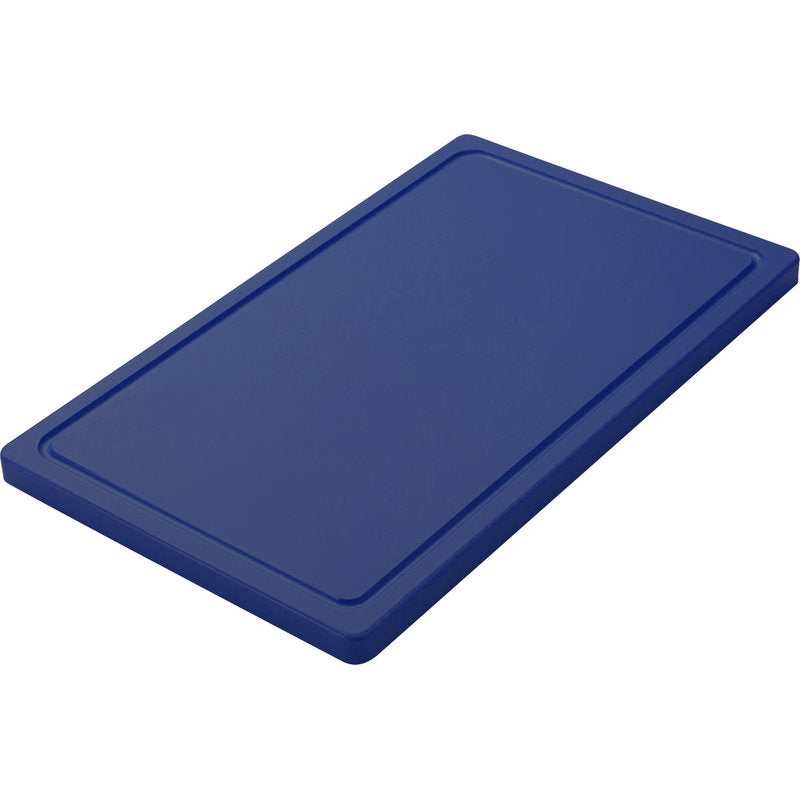 Ein einfarbig blauer Haug Bürsten KG SCHNEIDEBRETT KLEIN (PE, rutschfest, 500x300x20mm) mit erhöhtem Rand und rutschfester Oberfläche, abgebildet auf weißem Hintergrund.