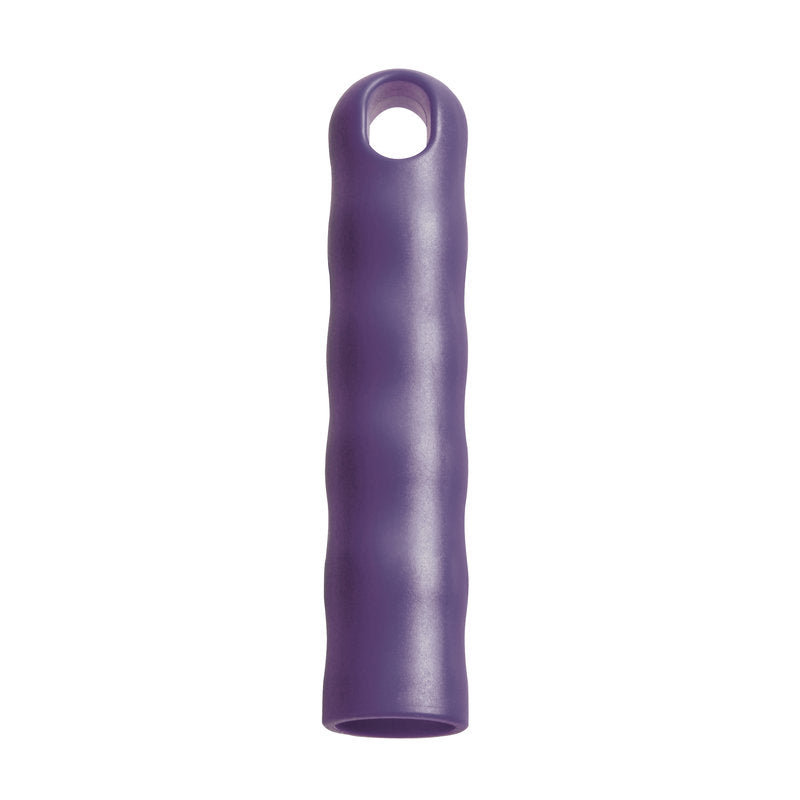Die Haug Bürsten KG AUFHÄNGEKAPPE passt auf alle Griffe mit 22mm Ø, hat die Maße 125xØ24mm und verfügt über einen lilafarbenen zylindrischen Silikongriff mit Rillen und einem oberen Loch zum Aufhängen - perfekt für die Werkzeugaufbewahrung.