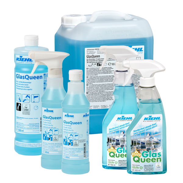 Eine Auswahl der Kiehl GlasQueen Glas- und Oberflächenreiniger der Johannes Kiehl KG, darunter Sprühflaschen, eine 1-Liter-Flasche und ein 10-Liter-Kanister mit blauer Flüssigkeit zur streifenfreien Glas- und Oberflächenreinigung.
