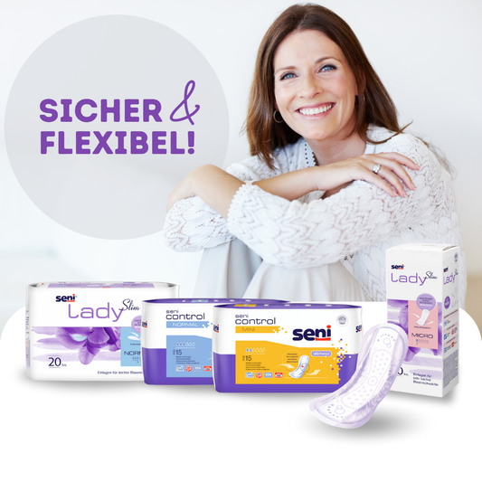 Frau sitzt vor verschiedenen Inkontinenzprodukten von Seni