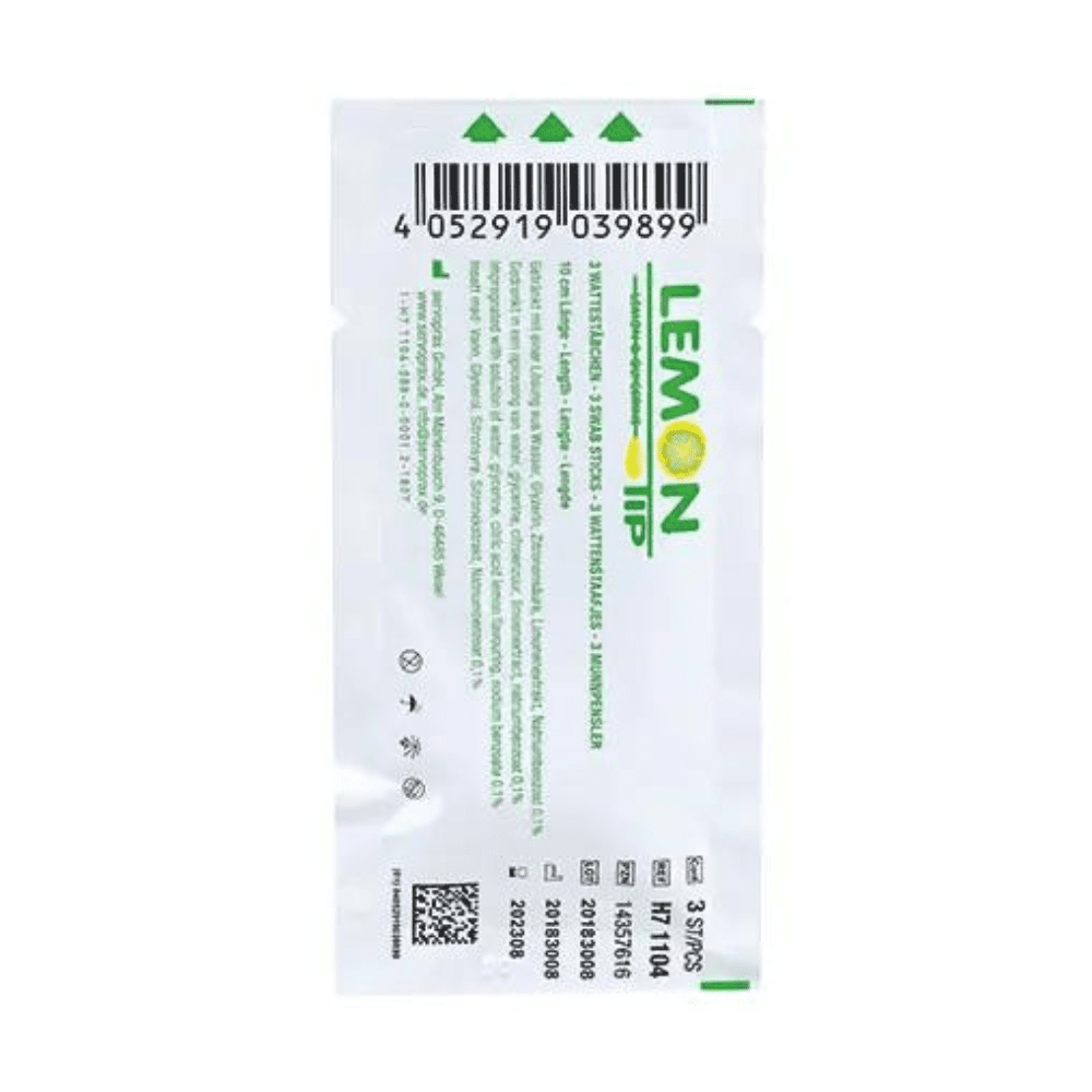 Das Bild zeigt eine kompakte rechteckige Packung mit der Aufschrift „Lemon Tip Mundpflegestäbchen – 75 Stück“ in leuchtend grüner Schrift auf weißem Hintergrund. Sie enthält einen Strichcode und zusätzliche Informationen, die darauf hinweisen, dass es Limonengeschmack für die Mundpflege enthält, bereitgestellt von Servoprax GmbH.