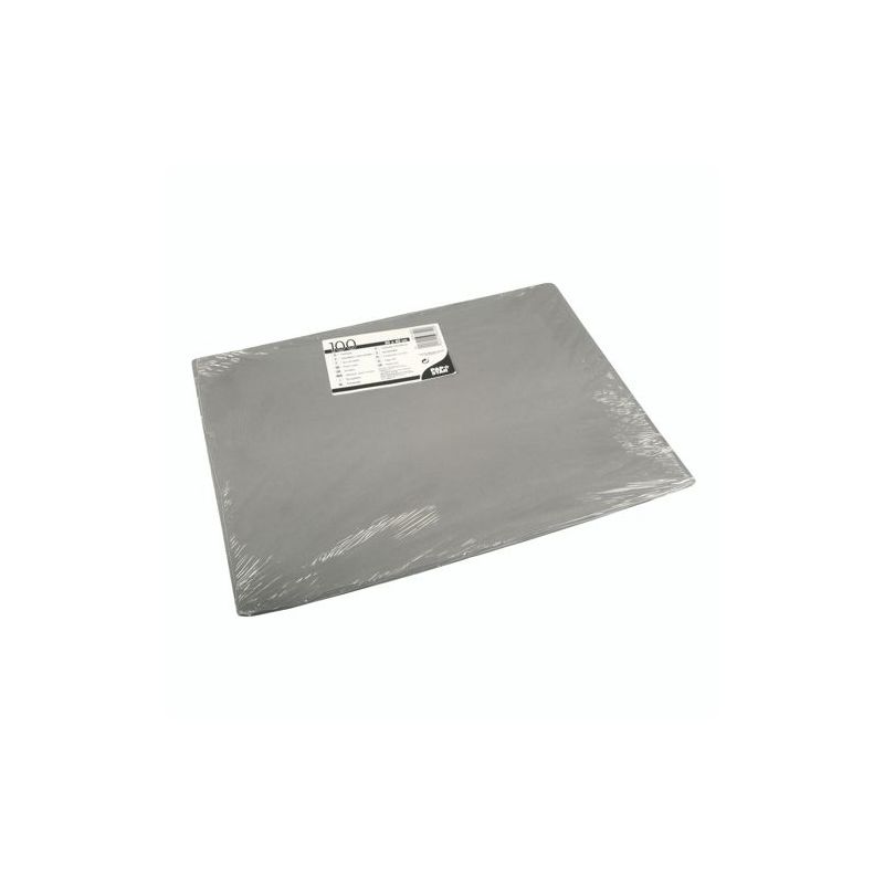 Ein Stapel PAPSTAR 100 Tischsets, Papier 30 x 40 cm der PAPSTAR GmbH ist in einer durchsichtigen Kunststoffverpackung mit einem weißen Produktetikett auf der Oberseite verpackt.